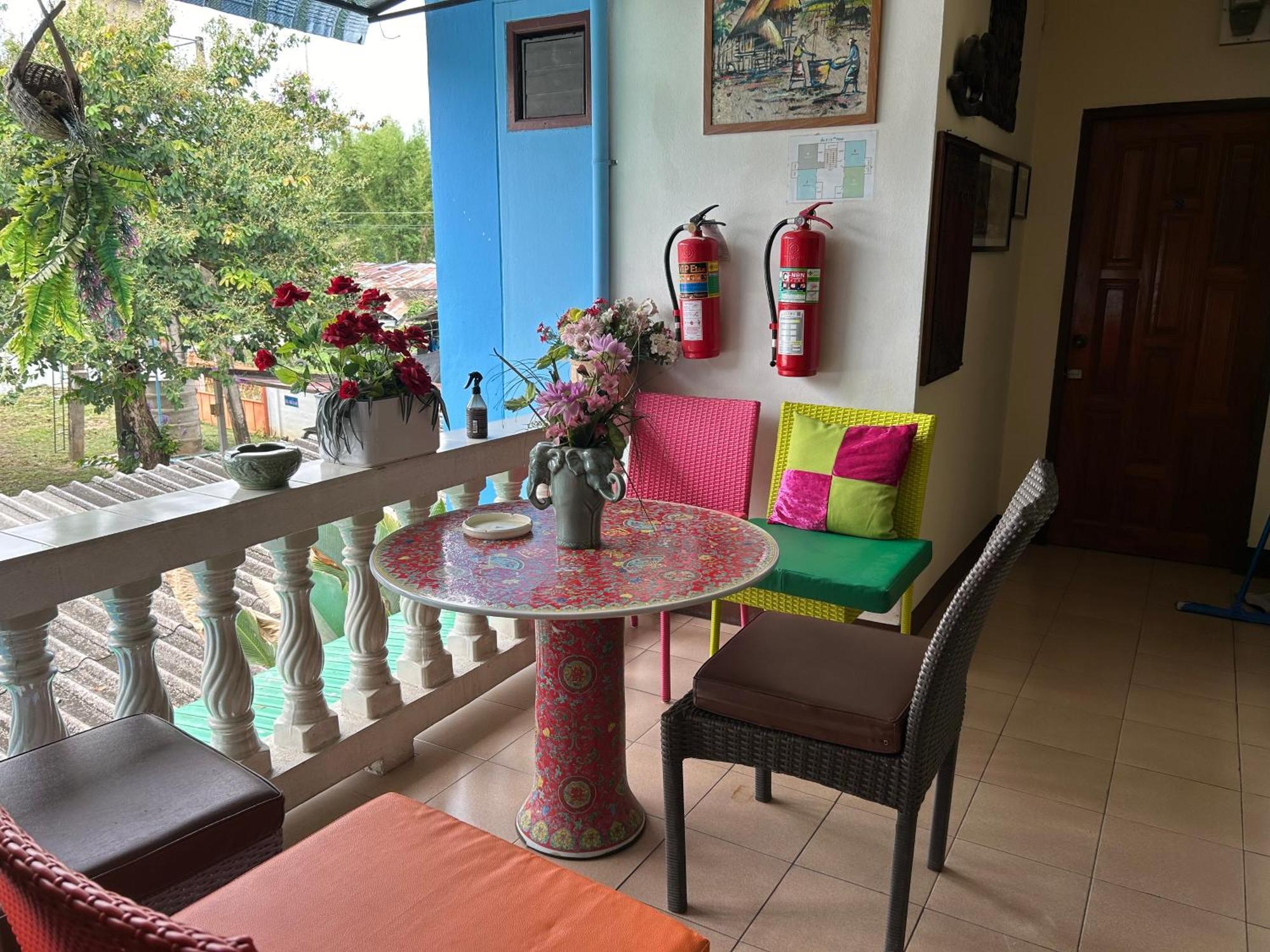 Saithong House Hostel Chiang Mai Exterior foto