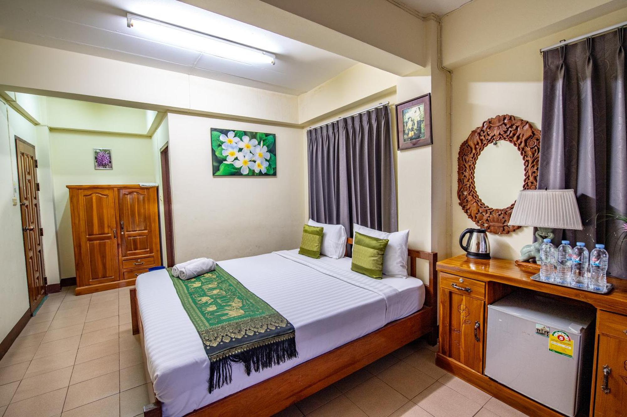 Saithong House Hostel Chiang Mai Exterior foto